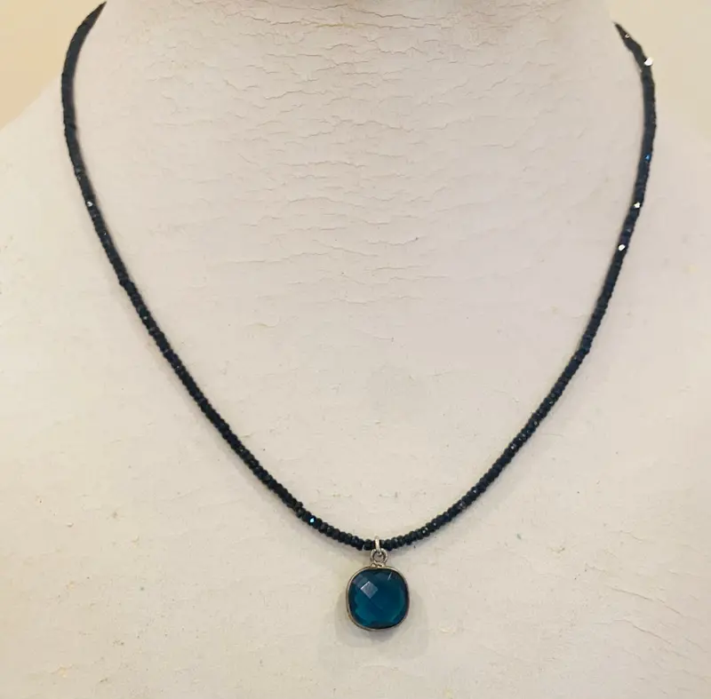 Blue Quartz Beaded Necklace 1