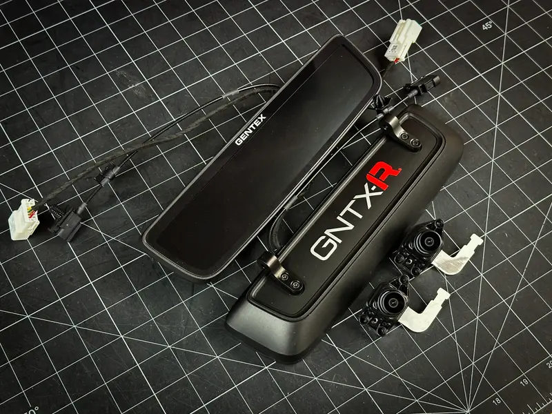 Gentex Gntx-R 2.0 Motorsport Rearview Camera With Full-Digital Display 1