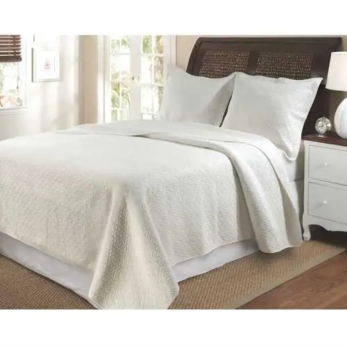 King Size 100% Cotton Diamond-Quilted Ivory Quilt Set 1