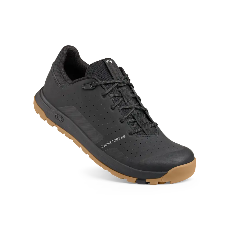 Stamp Trail Flat Mountain Bike Shoes – Black And Gum 1