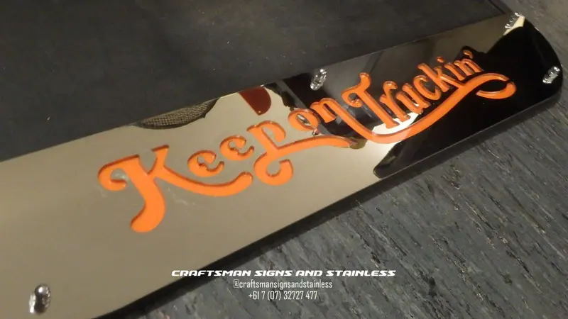 Vintage-Inspired Stainless Steel Mudflap Counterweight – 'Keep On Truckin’' 1