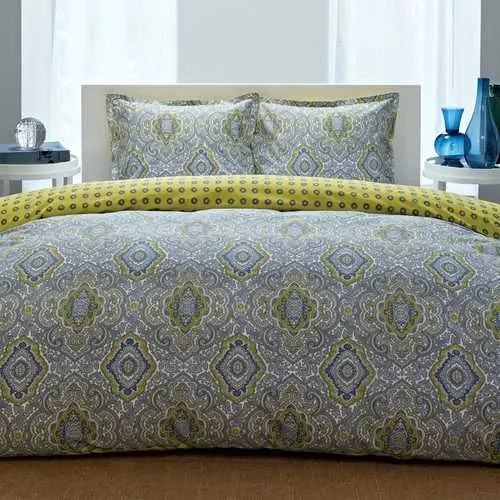 Yellow-And-Blue Damask Cotton Comforter Set – Full/Queen, 3-Piece 1